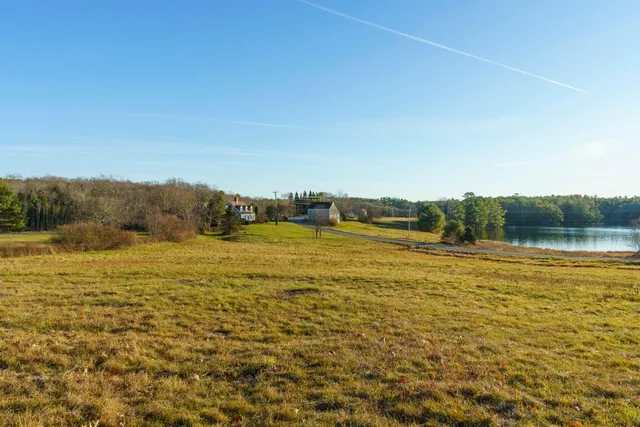 $1,395,000 | 68 Belvedere Road, Nobleboro, ME 04555