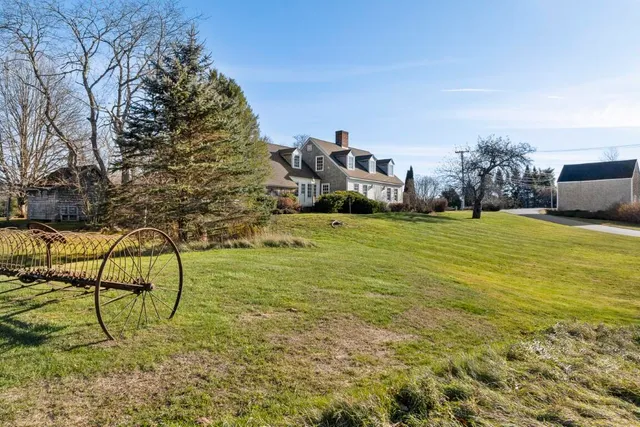 $1,395,000 | 68 Belvedere Road, Nobleboro, ME 04555