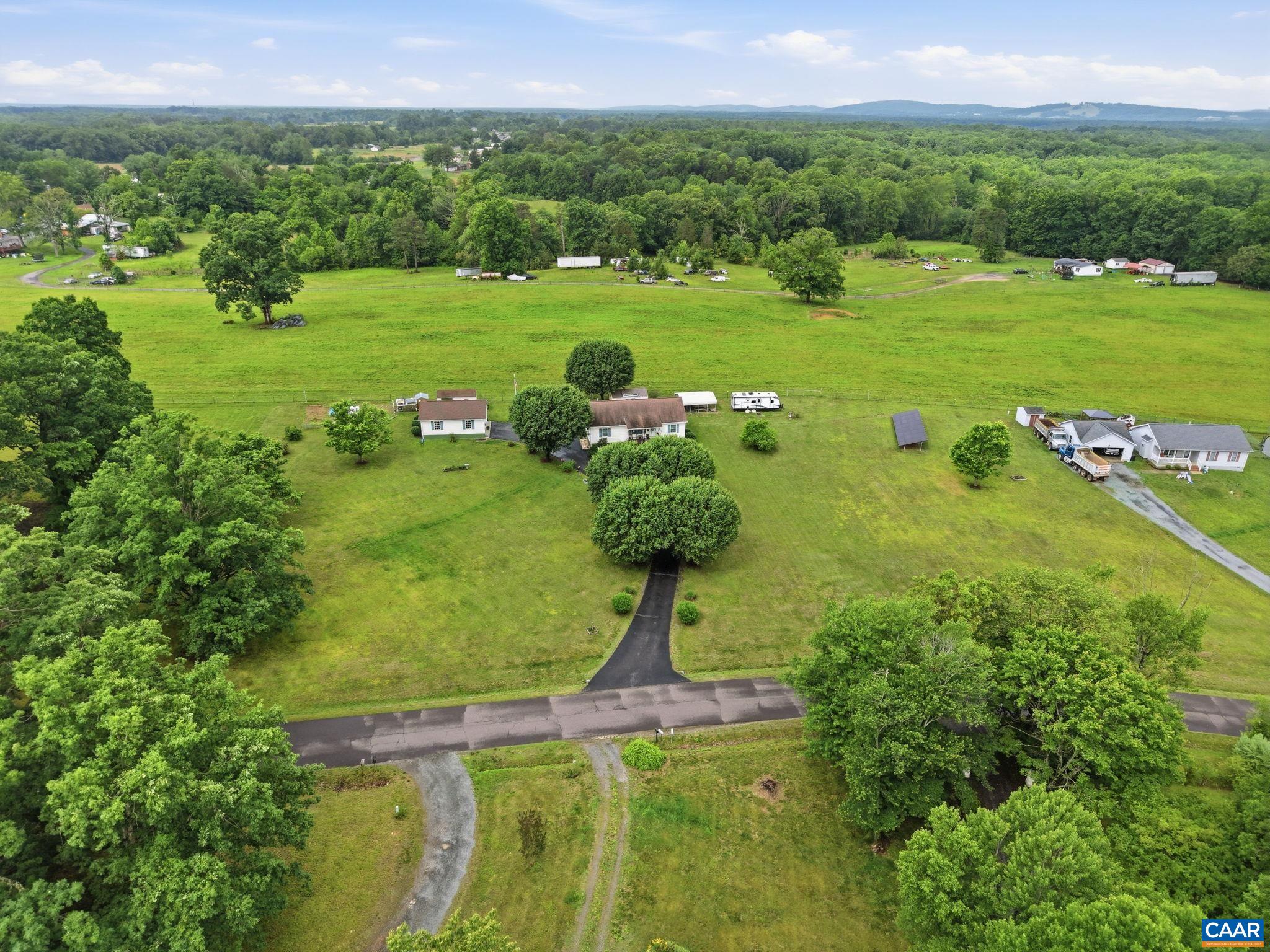 9402 Cedar Hollow Road Unionville, VA 22567 - Photo 17 of 73