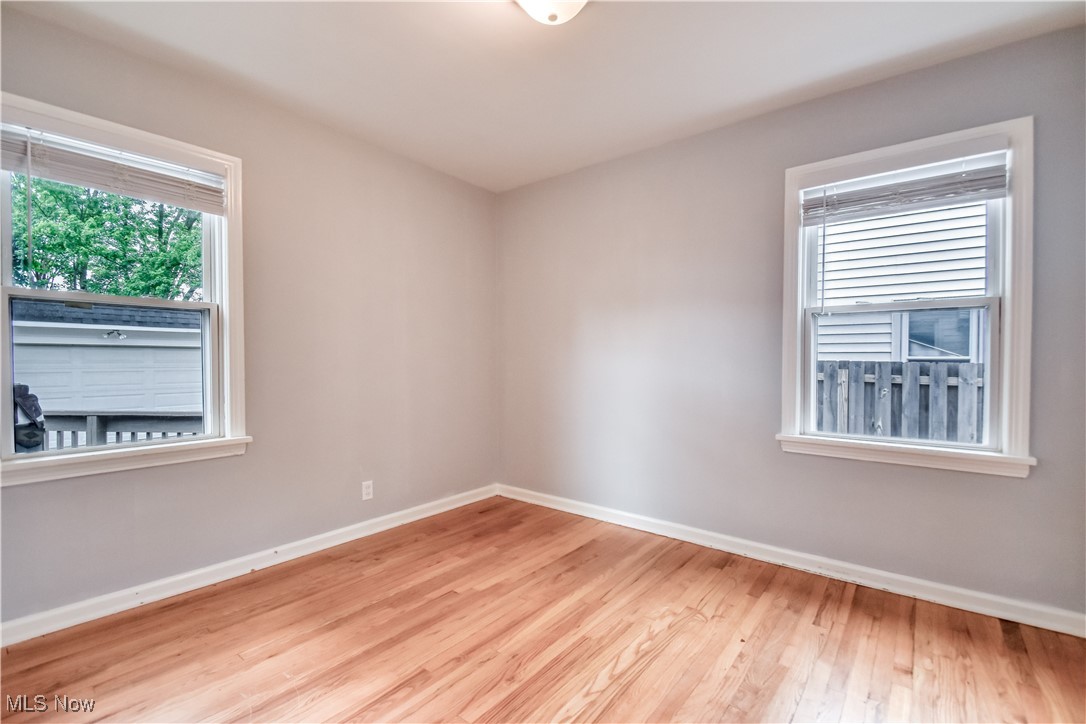 1400 Sunset Road Cleveland, OH 44124 - Photo 22 of 47