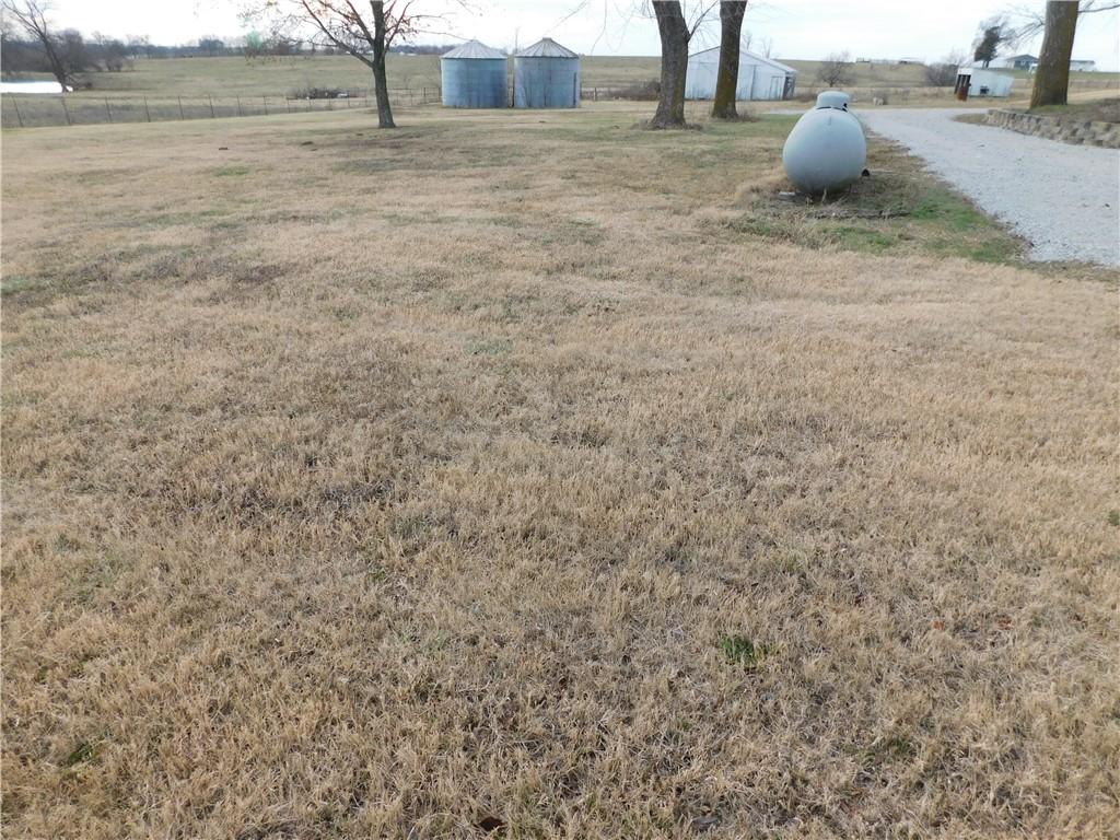 473 Southeast County Road 996, Unit RURAL Butler, MO 64730 - Photo 24 of 32