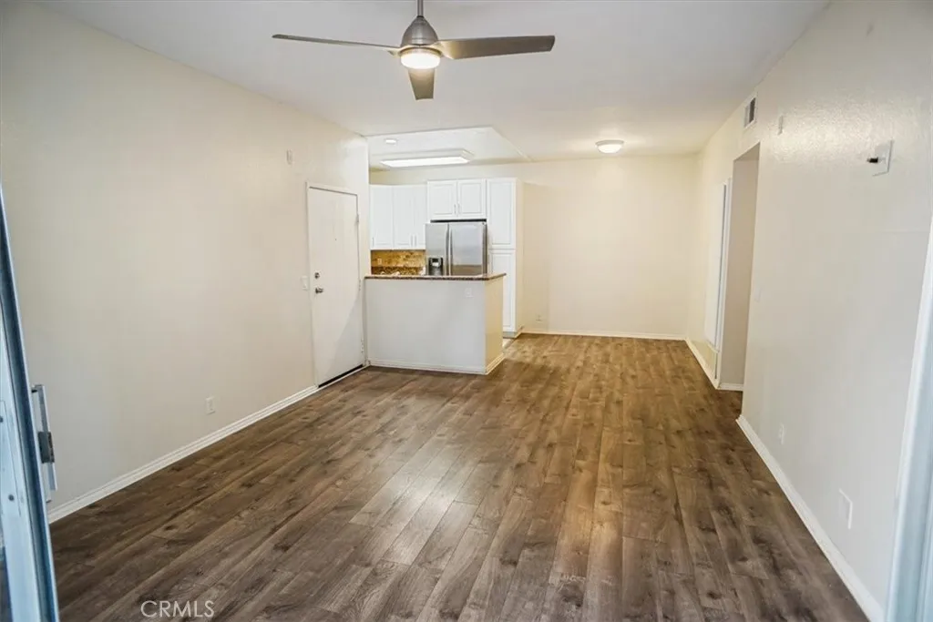 27646 Susan Beth Way Saugus, CA 91350 - Photo 5 of 12