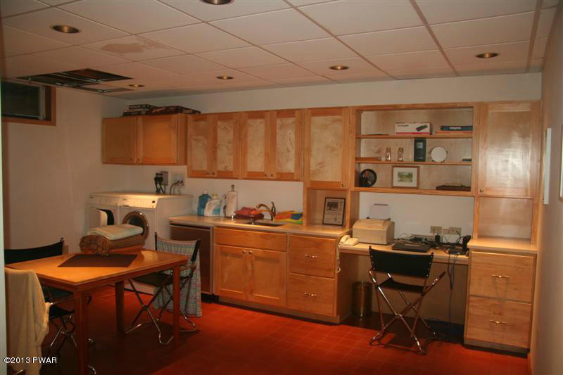 263 Lake Quinn Road Waymart, PA 18472 - Photo 33 of 50