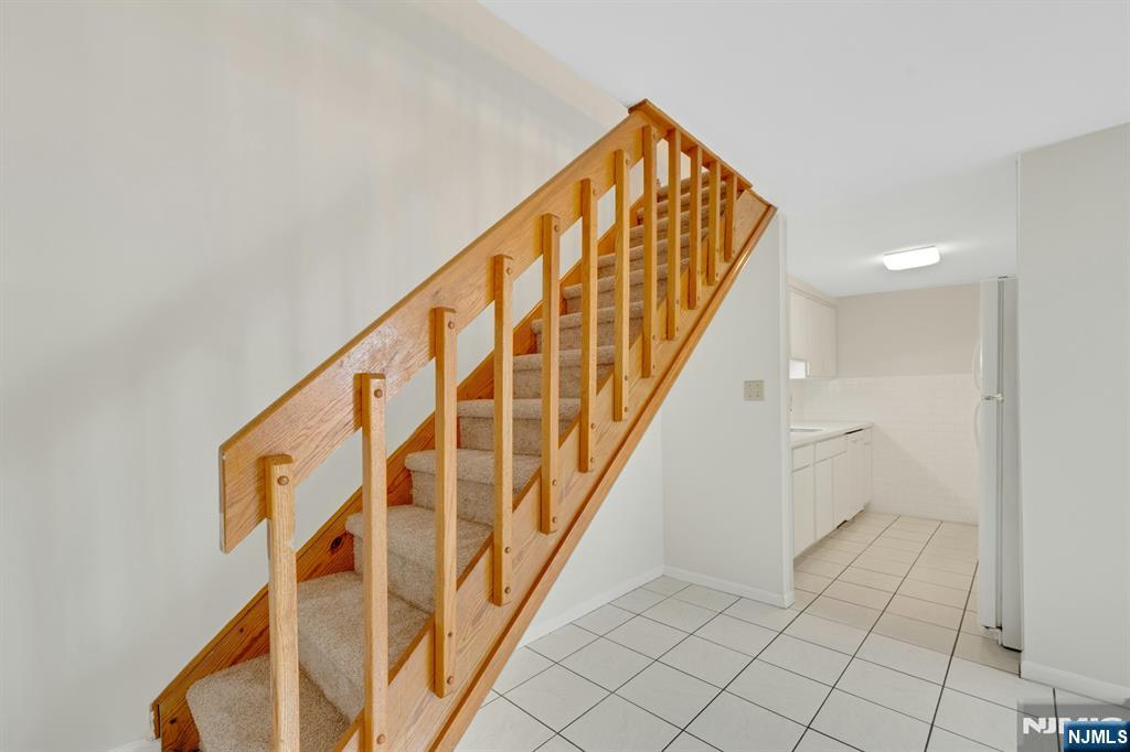 651 Riverside Avenue, Unit A10 Lyndhurst, NJ 07071 - Photo 27 of 36 Gallery Image 27