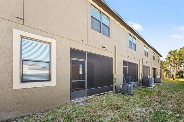 $345,000 | 5128 Bay Isle Circle, Clearwater, FL 33760