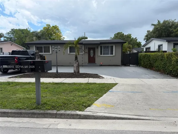 $2,900 | 1166 West 24th Street, Hialeah, FL 33010