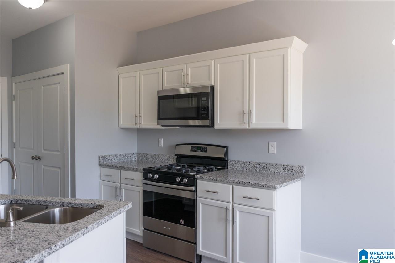 135 Ridgecrest Road Calera, AL 35040 - Photo 10 of 26