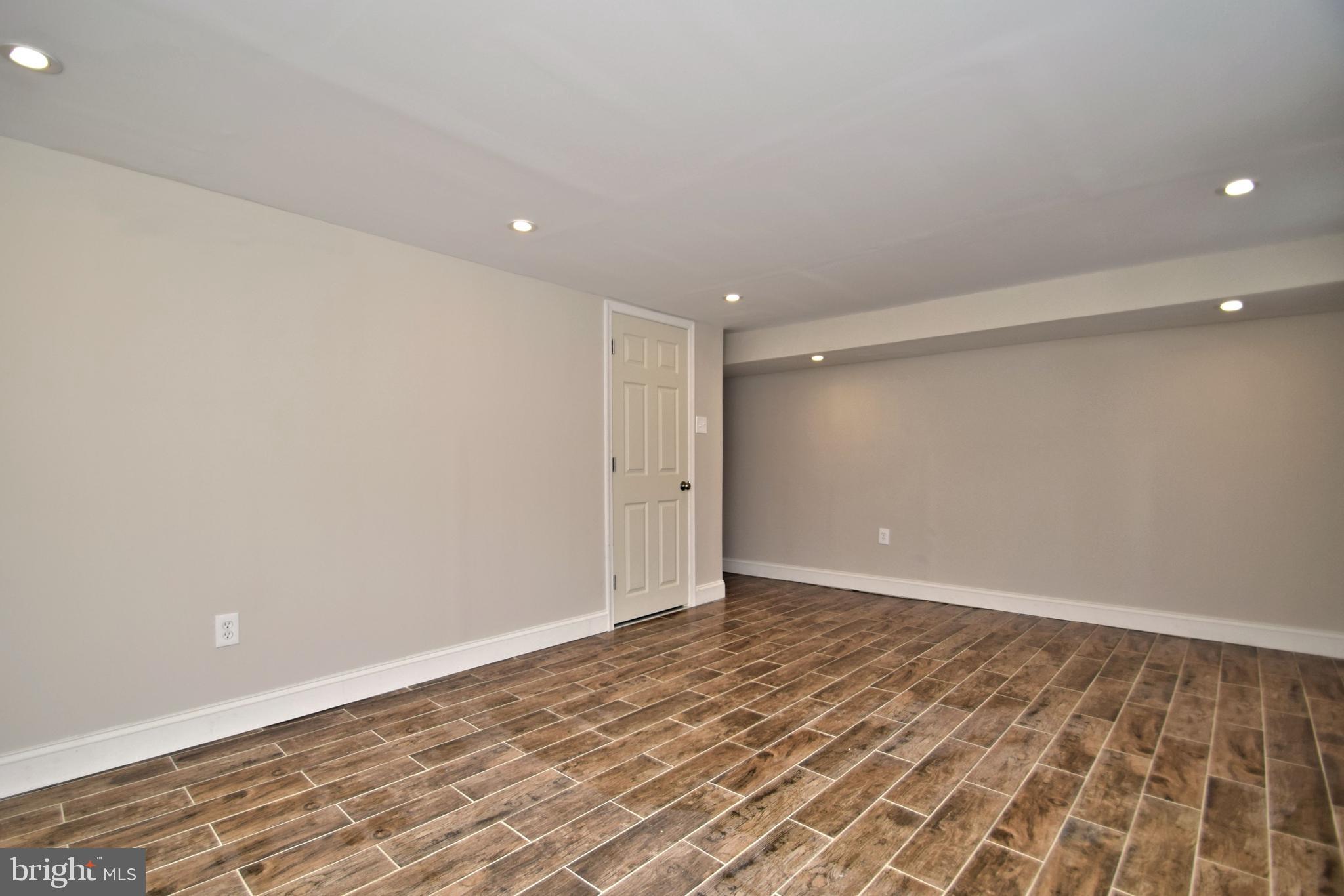 12600 Calpine Road Philadelphia, PA 19154 - Photo 25 of 32