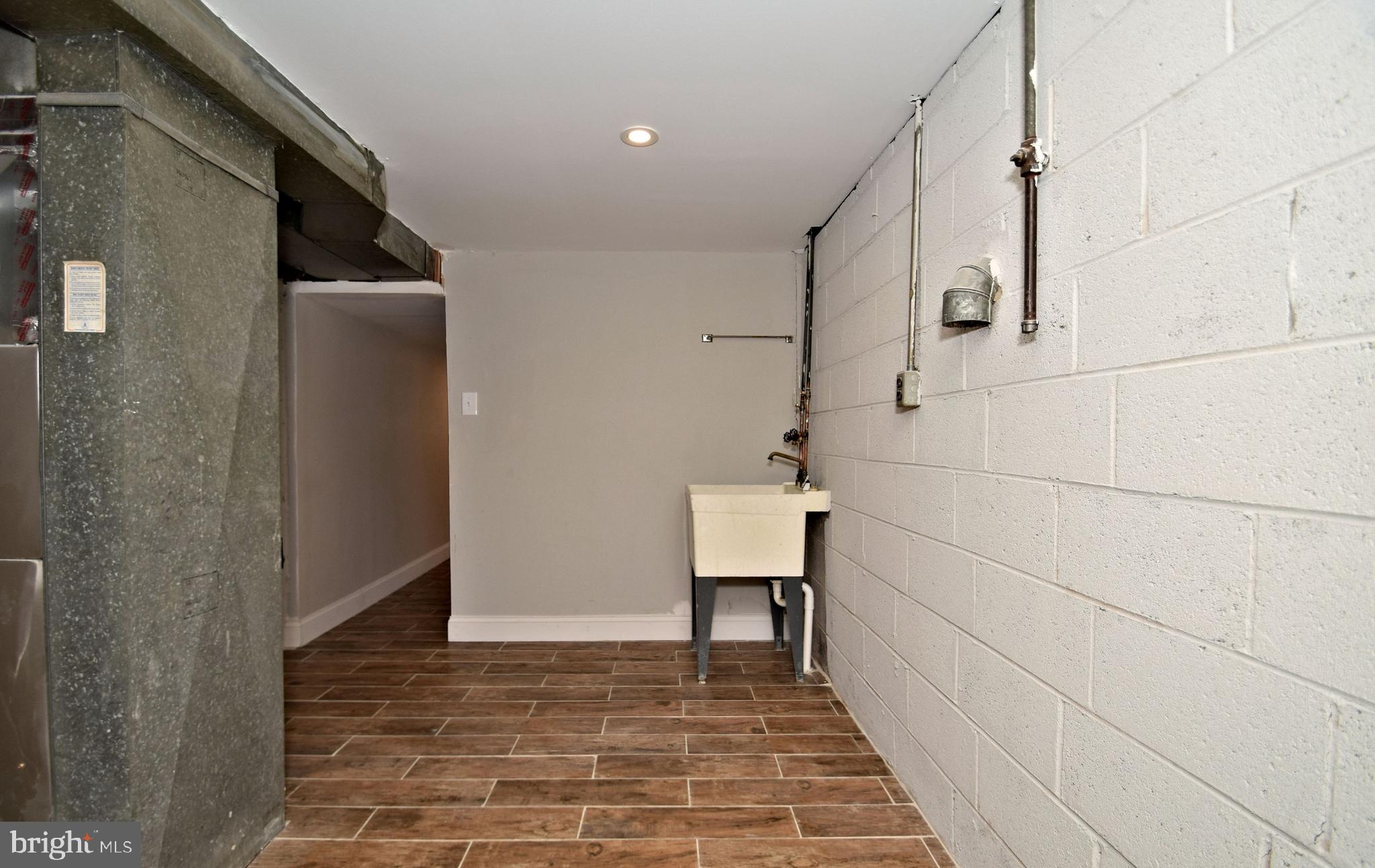 12600 Calpine Road Philadelphia, PA 19154 - Photo 29 of 32