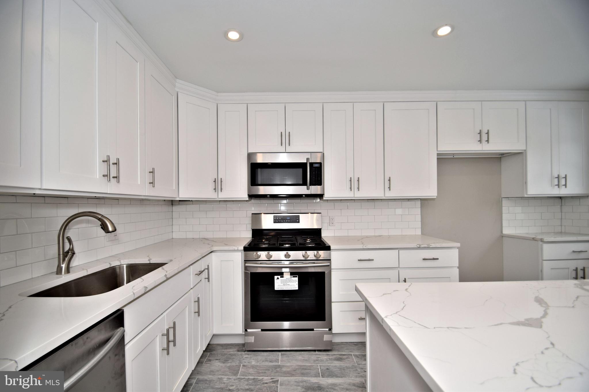 12600 Calpine Road Philadelphia, PA 19154 - Photo 10 of 32