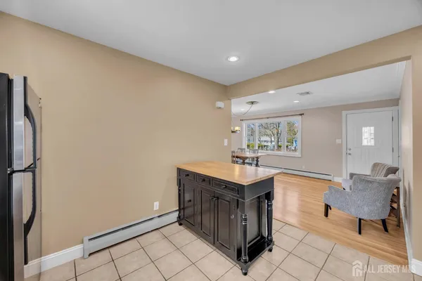 $540,000 | 267 Tabb Avenue, Piscataway, NJ 08854