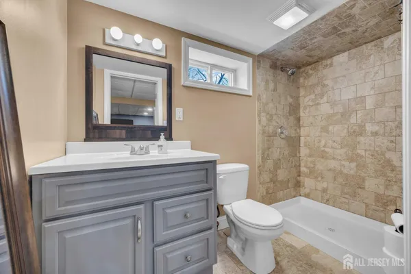 $540,000 | 267 Tabb Avenue, Piscataway, NJ 08854