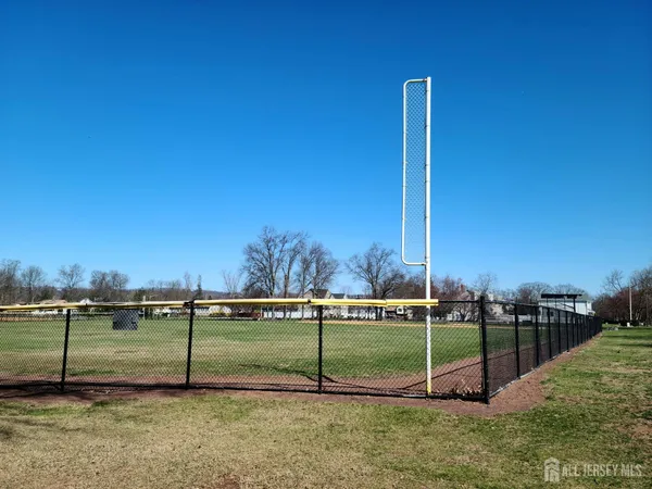 $540,000 | 267 Tabb Avenue, Piscataway, NJ 08854