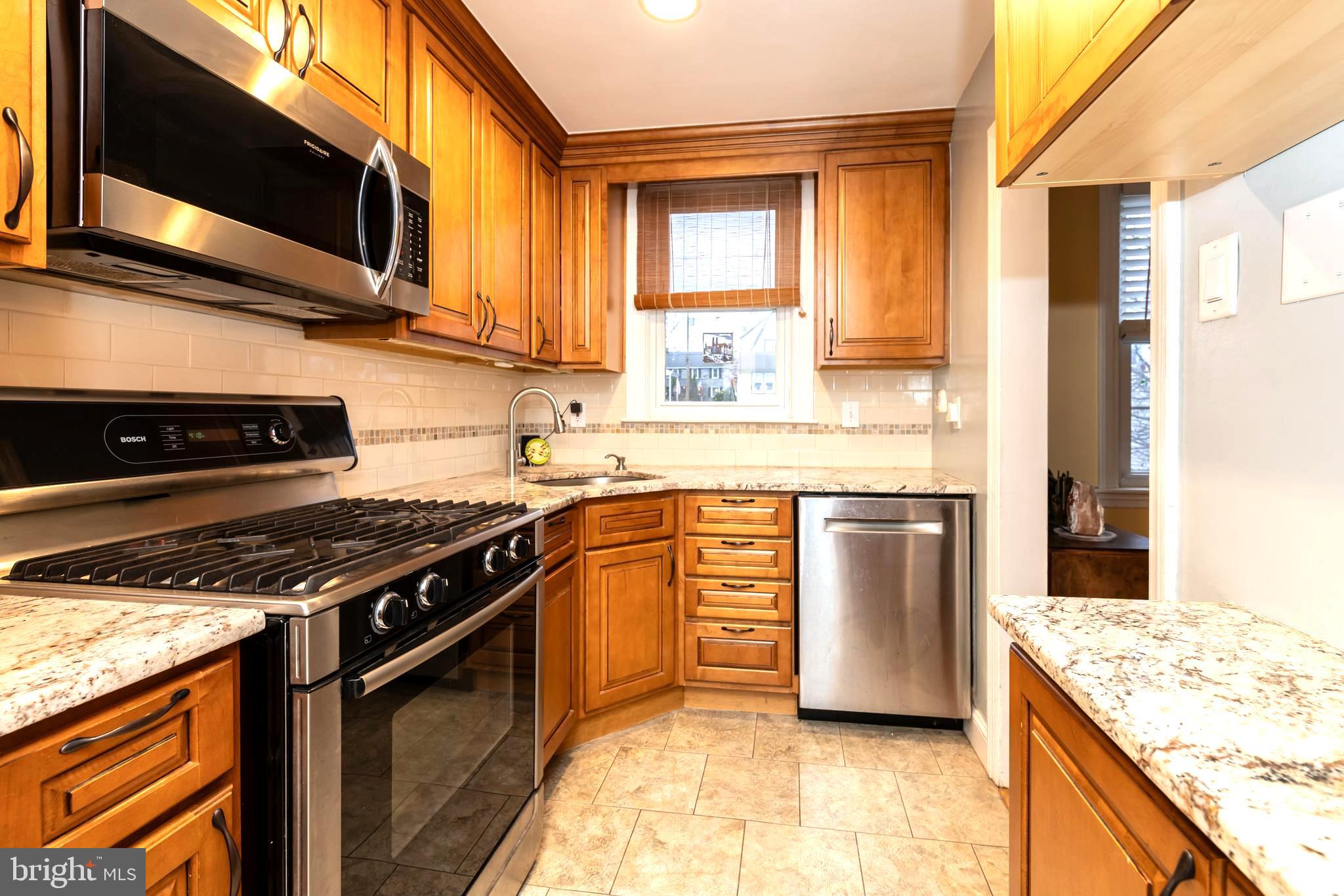52 Woodbine Road Havertown, PA 19083 - Photo 16 of 38 Kitchen