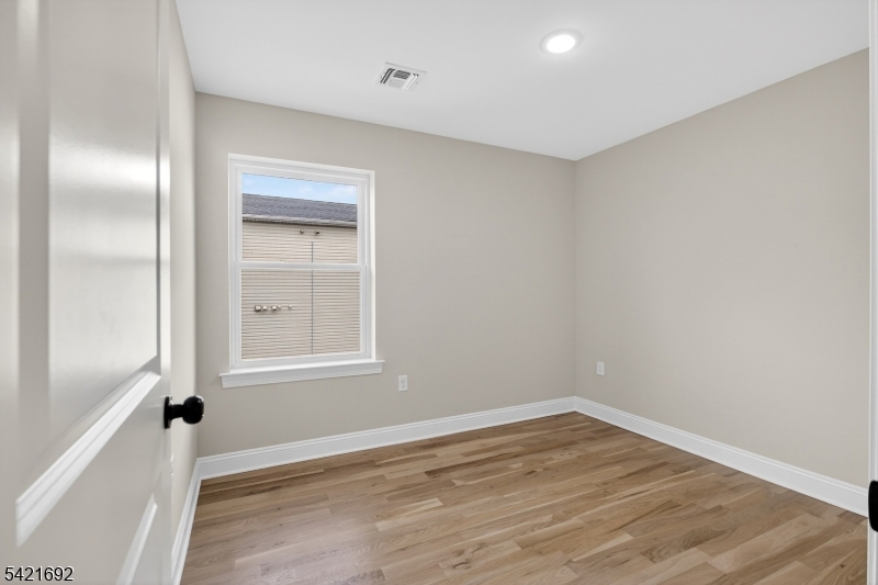 455 Fulton Street, Unit 2 Elizabeth Port, NJ 07206 - Photo 18 of 36