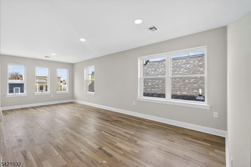 455 Fulton Street, Unit 2 Elizabeth Port, NJ 07206 - Photo 7 of 36