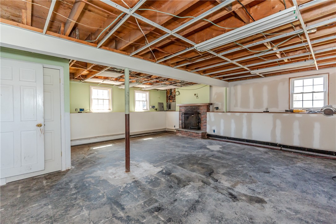 39 Francis Road Glocester, RI 02857 - Photo 32 of 50
