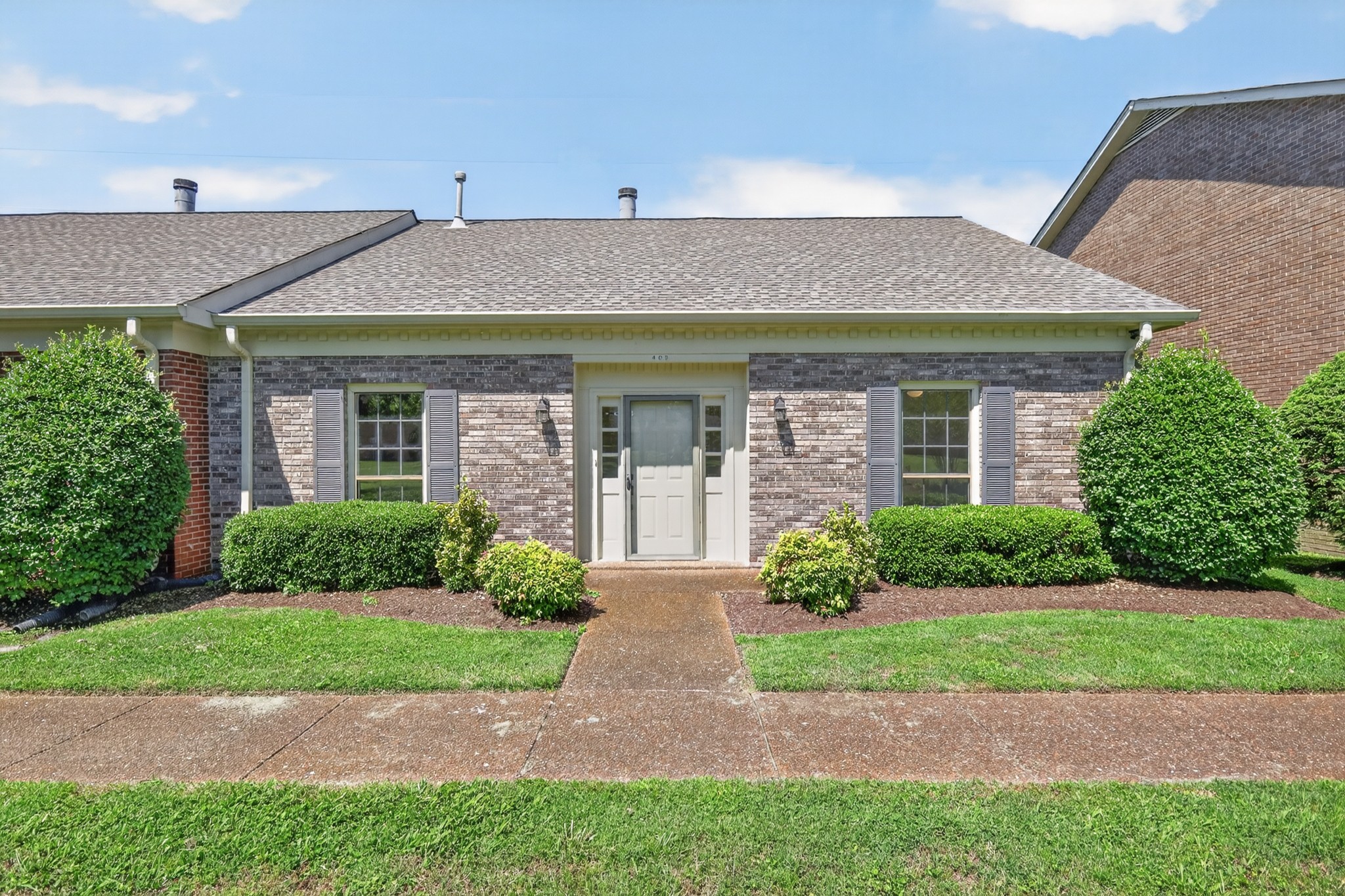 403 General George Patton Road Nashville, TN 37221 - Photo 2 of 32