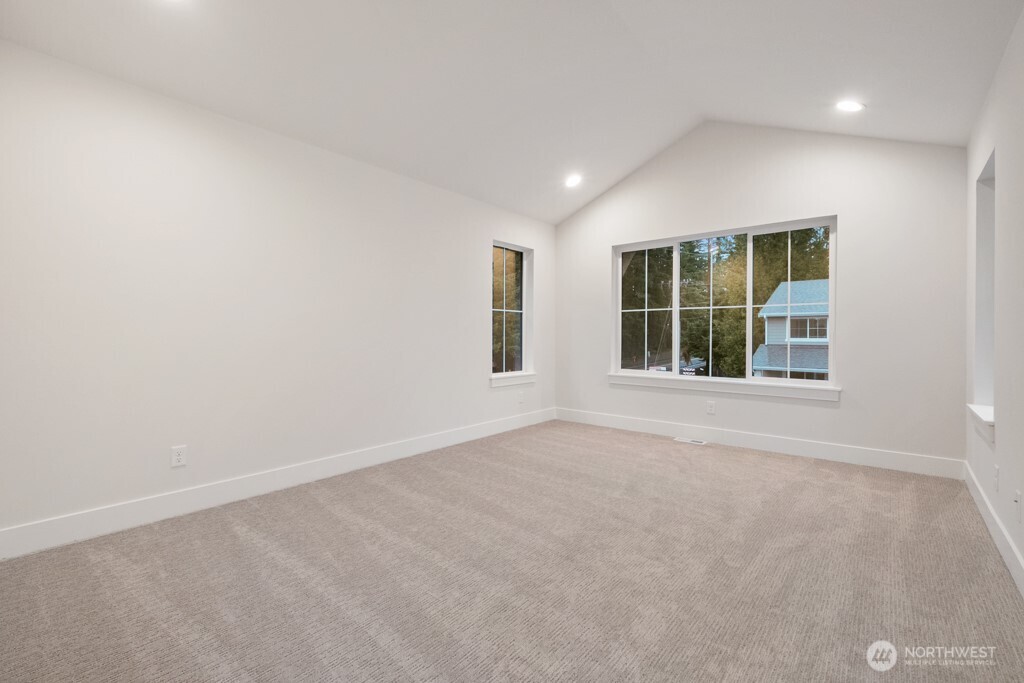 18007 Southeast 250th Place, Unit 1 Covington, WA 98042 - Photo 25 of 31