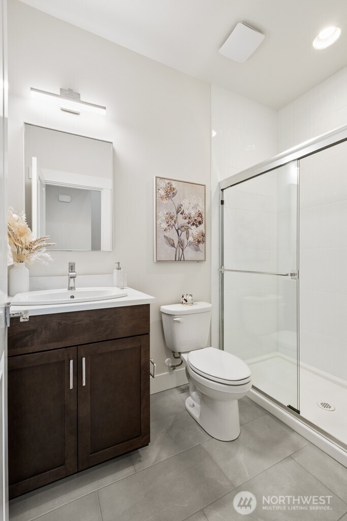 18007 Southeast 250th Place, Unit 1 Covington, WA 98042 - Photo 9 of 31