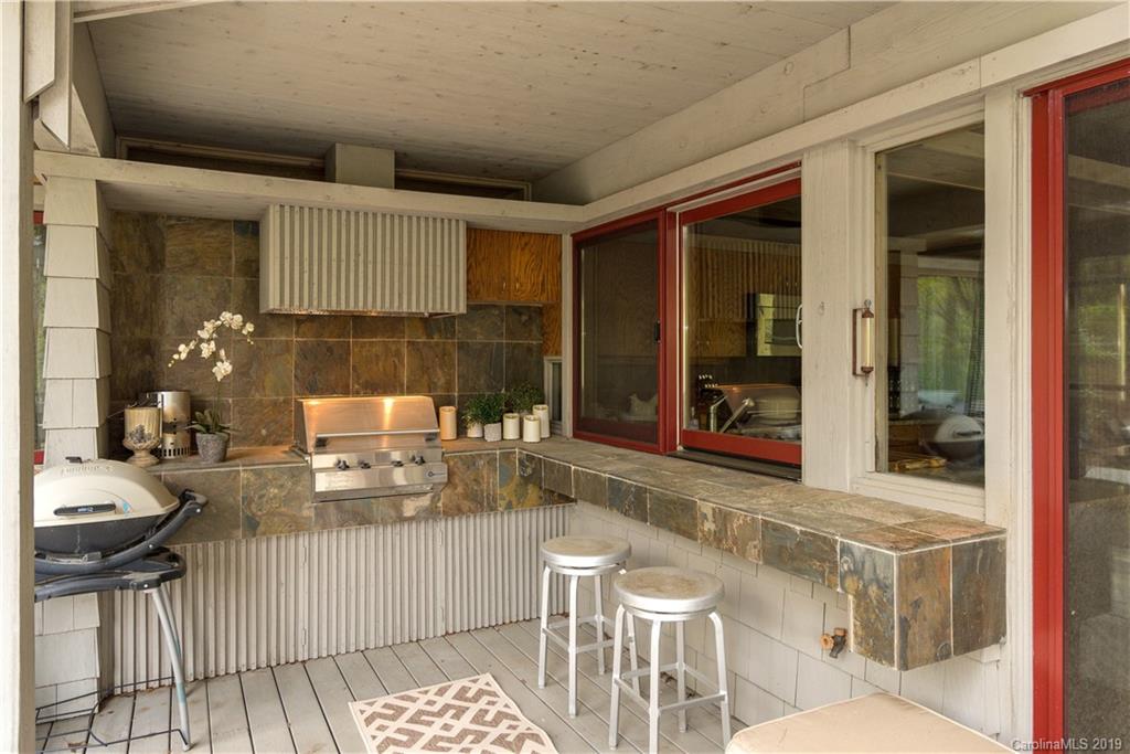 337 Sunrise Ridge Road Highlands, NC 28741 - Photo 12 of 35 Gallery Image 12