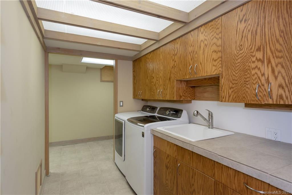 337 Sunrise Ridge Road Highlands, NC 28741 - Photo 25 of 35 Gallery Image 25