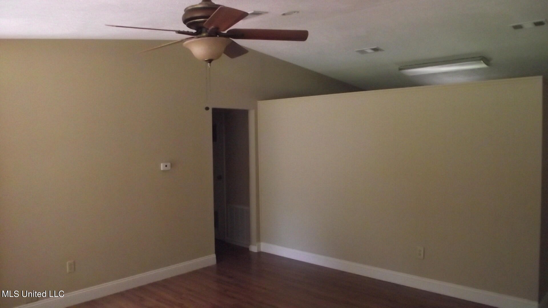 613 Ralde Circle Ridgeland, MS 39157 - Photo 6 of 26 613 Ralde Circle Spring 2022 pics Ad Fam