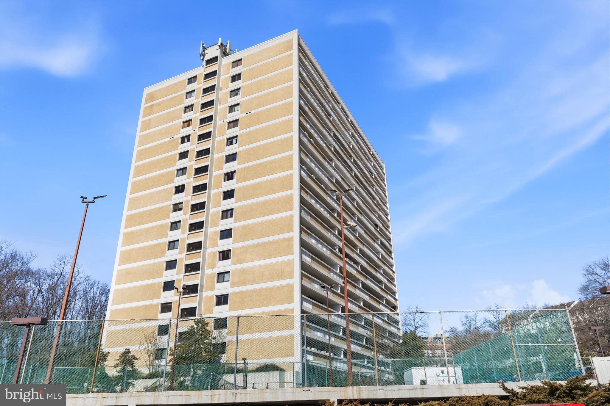6101 Edsall Road, Unit 1107 Alexandria, VA 22304 - Photo 76 of 114