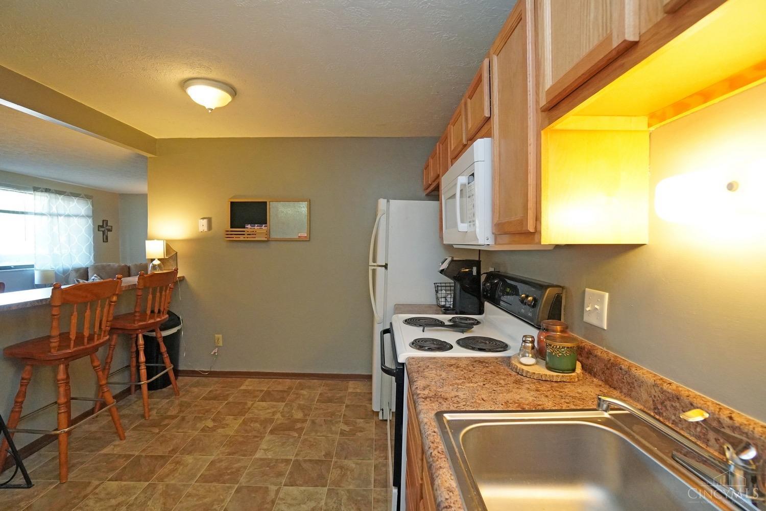 6617 Hearne Road, Unit 124 Cincinnati, OH 45248 - Photo 12 of 24 Gallery Image 12