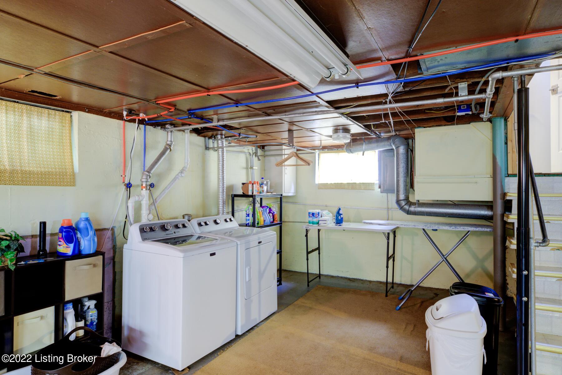 3006 Beaumont Road Louisville, KY 40205 - Photo 22 of 30 Washer dryer 2019