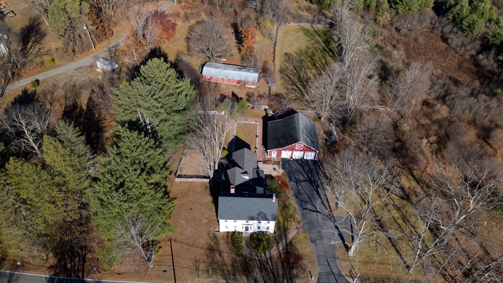 144 Seven Brg Road Lancaster, MA 01523 - Photo 2 of 42