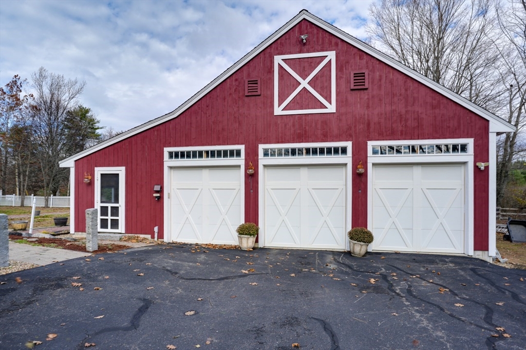 144 Seven Brg Road Lancaster, MA 01523 - Photo 37 of 42