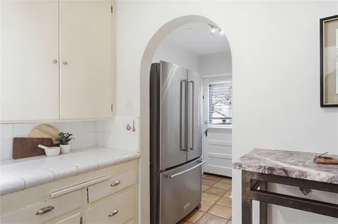 $500,000 | 1248 West 71st Terrace, Kansas City, MO 64114