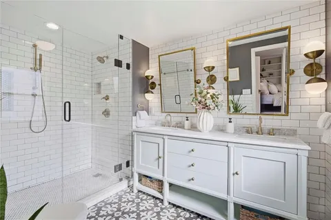 $500,000 | 1248 West 71st Terrace, Kansas City, MO 64114