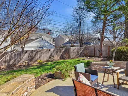 $500,000 | 1248 West 71st Terrace, Kansas City, MO 64114
