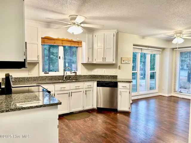 $475,000 | 30081 West Lake Drive, Wagram, NC 28396