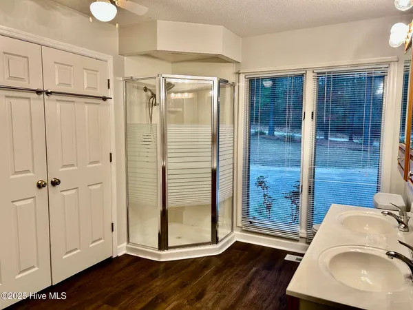 $475,000 | 30081 West Lake Drive, Wagram, NC 28396