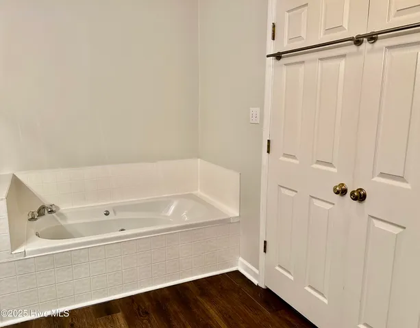 $475,000 | 30081 West Lake Drive, Wagram, NC 28396