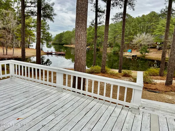 $475,000 | 30081 West Lake Drive, Wagram, NC 28396