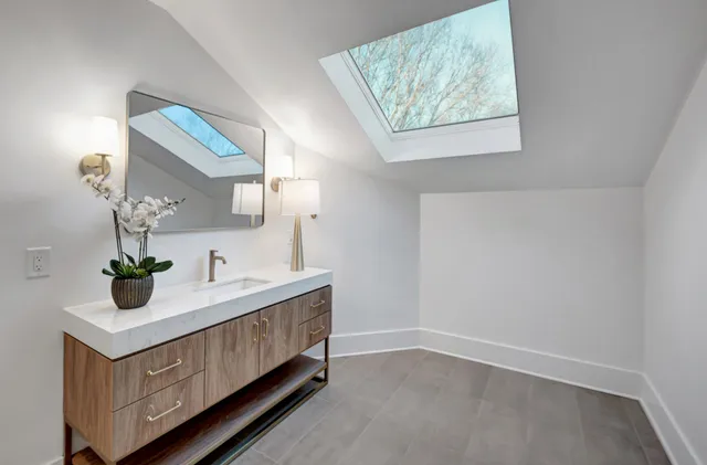 $2,850,000 | 419 Lewisburg Avenue, Franklin, TN 37064