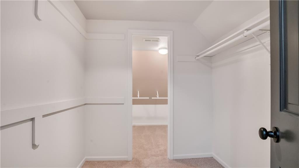 13709 South Edinburgh Street Olathe, KS 66062 - Photo 14 of 34