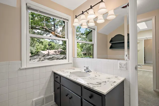 $660,000 | 10325 10th Ave Circle South, Bloomington, MN 55420