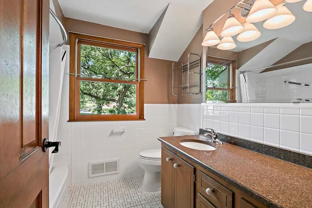 $660,000 | 10325 10th Ave Circle South, Bloomington, MN 55420