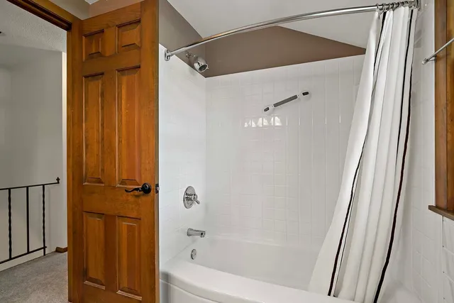 $660,000 | 10325 10th Ave Circle South, Bloomington, MN 55420