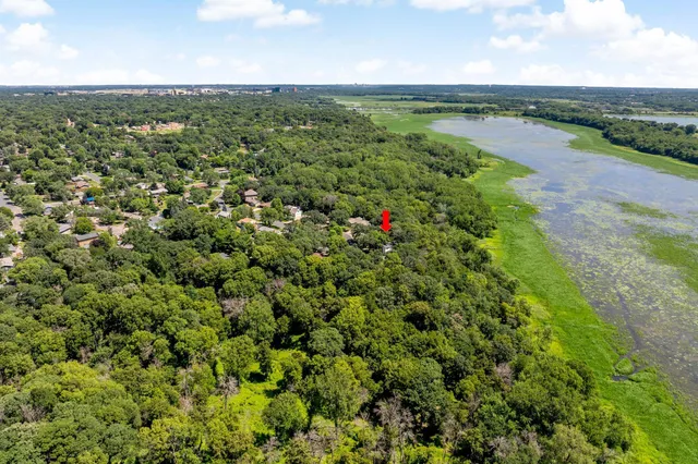 $660,000 | 10325 10th Ave Circle South, Bloomington, MN 55420