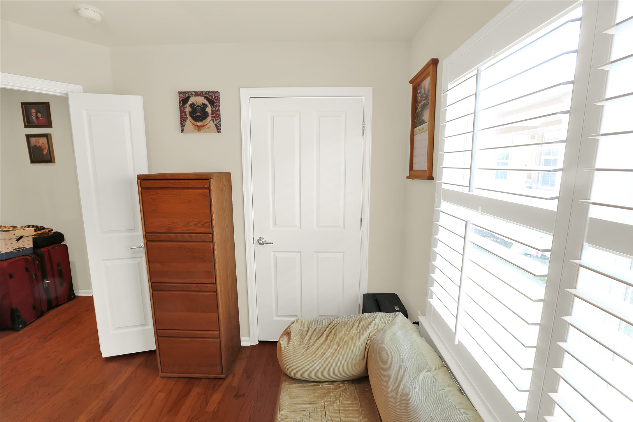 104 Sheldon Lake Drive Georgetown, TX 78633 - Photo 24 of 40 a bedroom with a bed and a window
