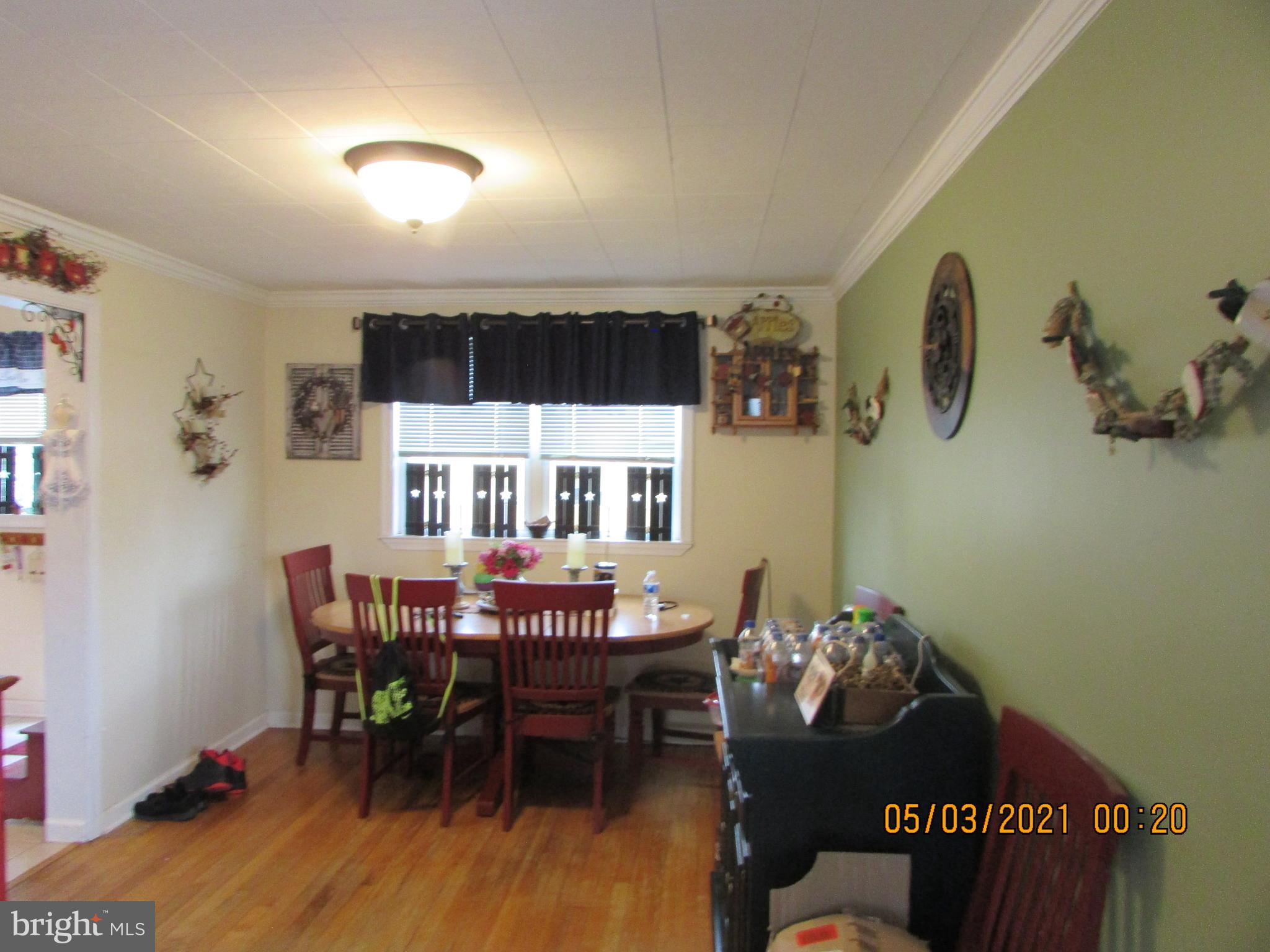 7894 Harold Road Baltimore, MD 21222 - Photo 12 of 28 DINING ROOM