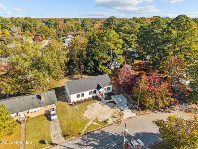 $304,900 | 2707 Tryon Drive, Greenville, NC 27858