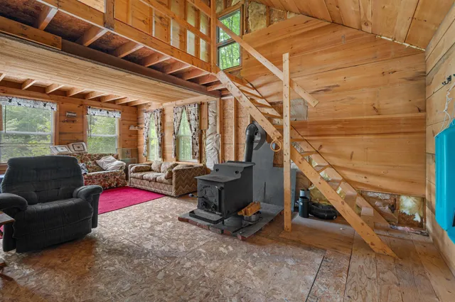 $75,000 | 382 Skyline Drive, Newry, ME 04261