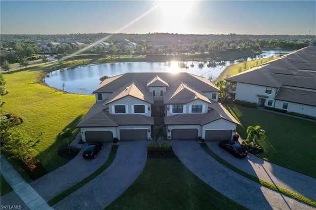 $530,000 | 2351 Montserrat Lane, Unit 101, Naples, FL 34120